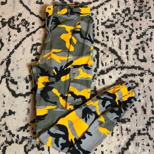 Camo pants
